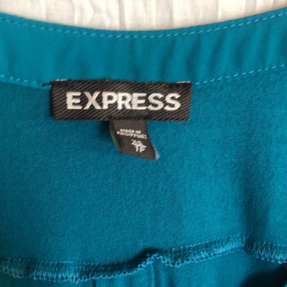 AMERICAN EAGLE lot of 2 denim shorts & Express size XS colorful tank top - Picture 2 of 15